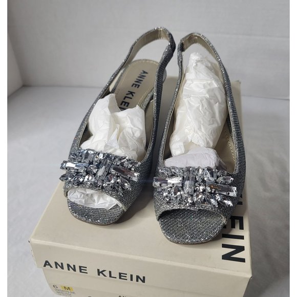 Anne Klein Women's Size 6 Metallic Silver Helissa Embellished Slingback Sandals - Picture 3 of 10
